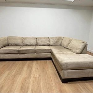 Couch 6